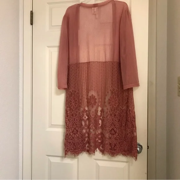 Forgotten Grace XL Cardigan - Picture 5 of 9